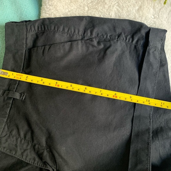 Like new Old Navy shorts - Picture 6 of 7